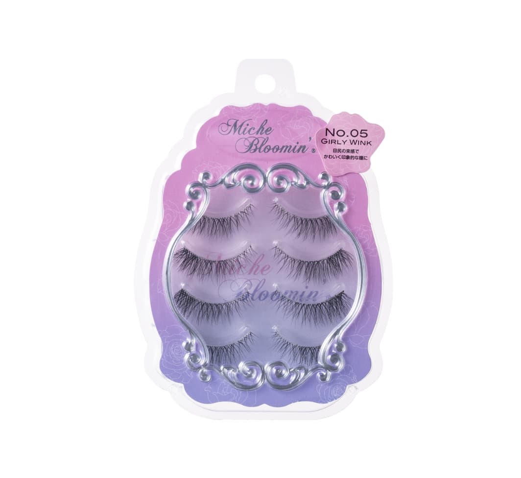Miche Bloomin 3D False Lashes No.05 – Girly Wink